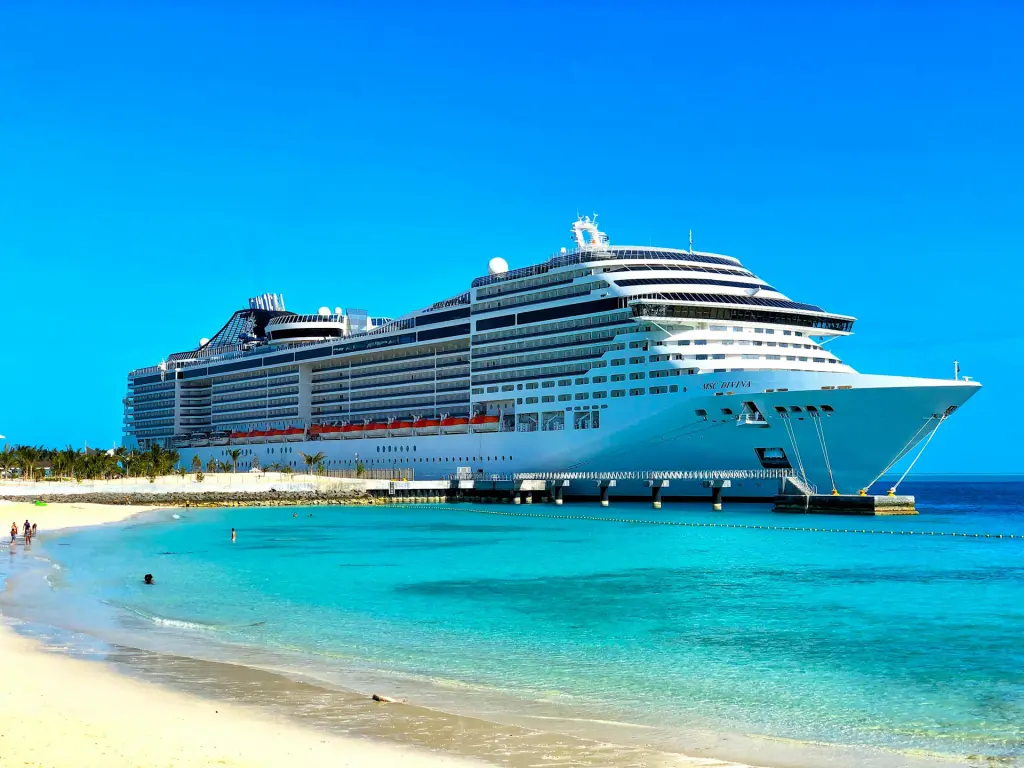 Taxer les croisières